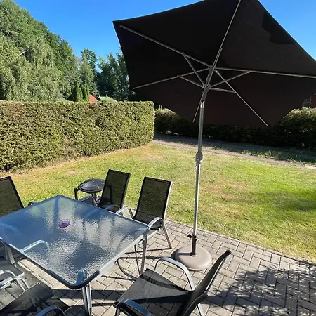 Brodsky E1064 Semesterbostad Červený Kostelec