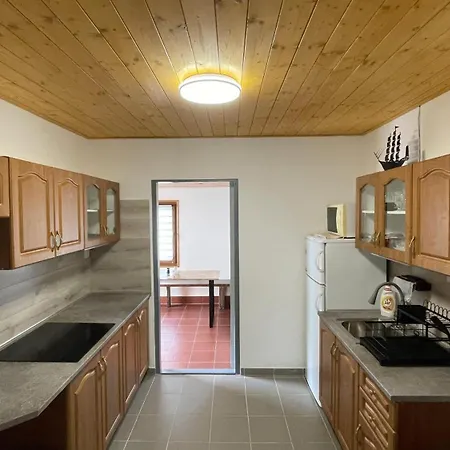 Semesterbostad Brodsky E1064