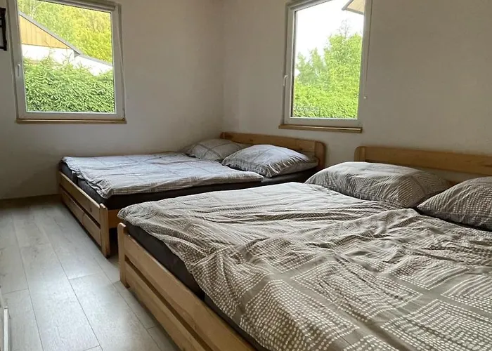 Brodsky E1064 Feriehus Červený Kostelec